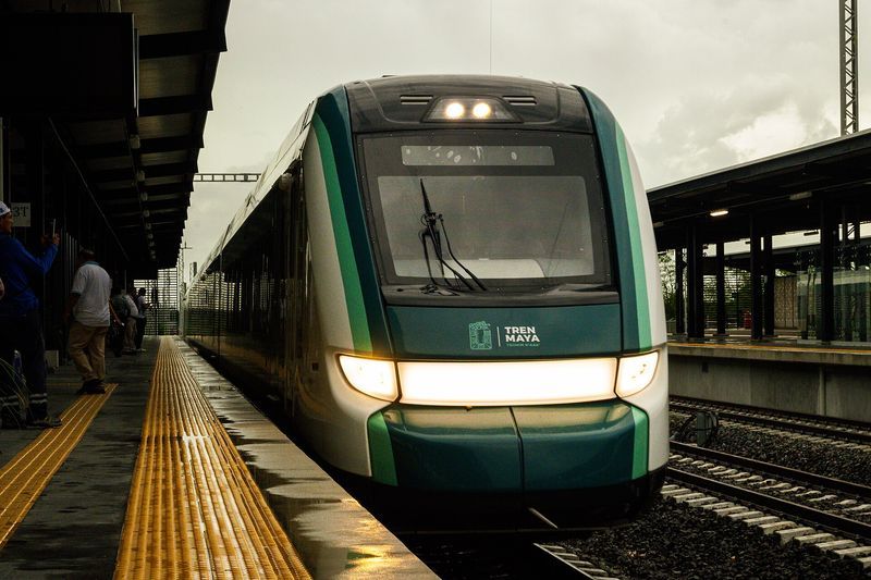 Train Maya