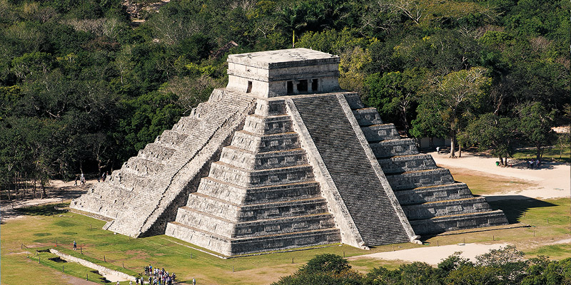 pyramide de chichen itza