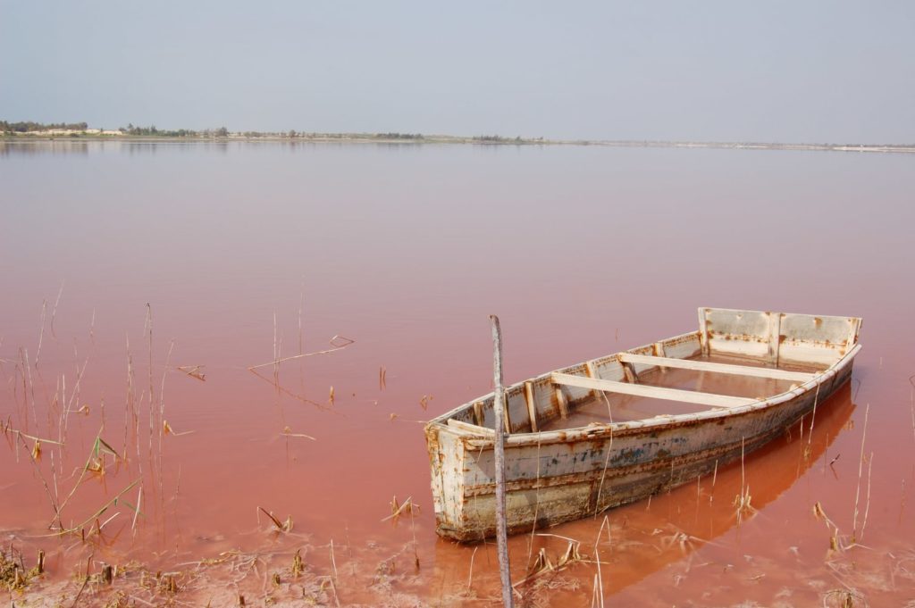 visiter le lac rose au sénégal