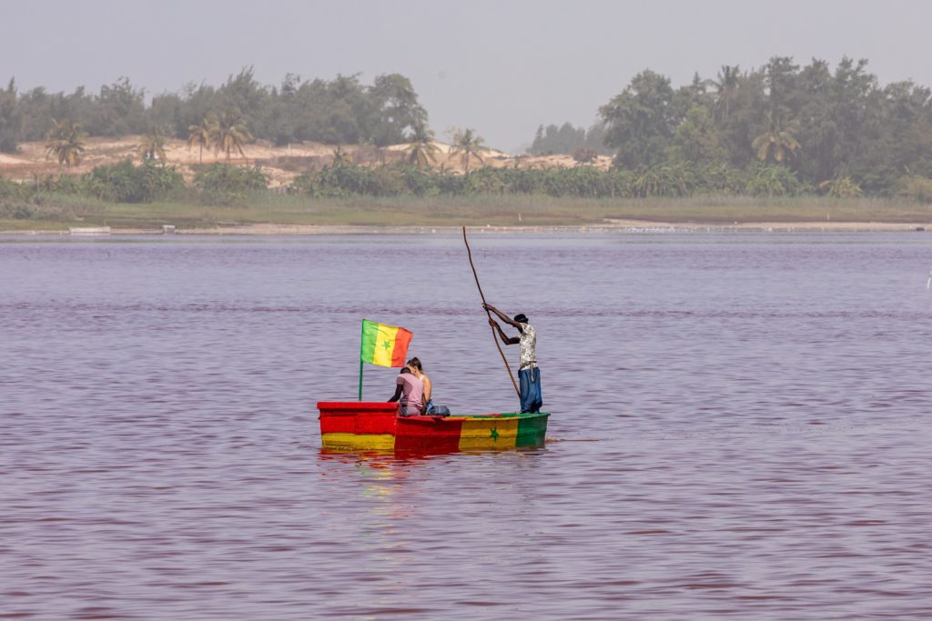 pirogue lac rose