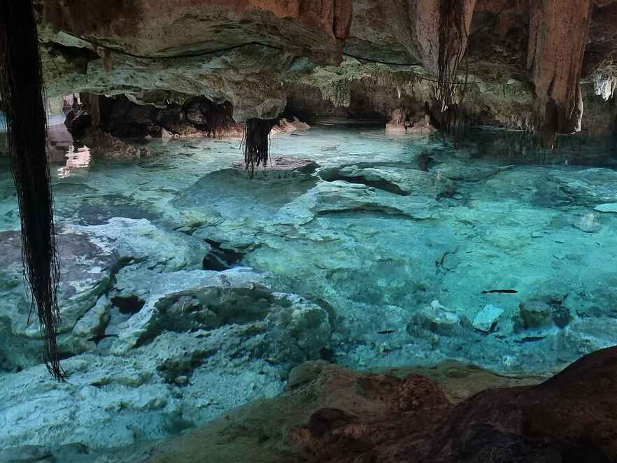 cenote aktun chen