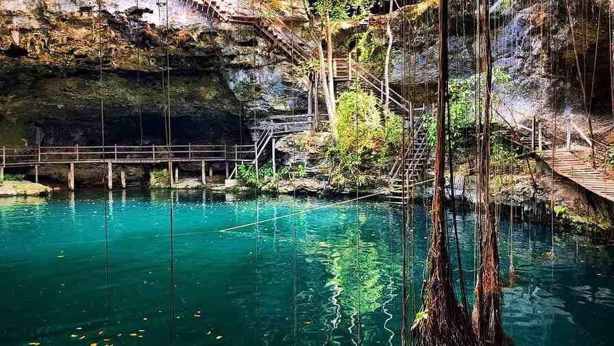 cenote xcanche