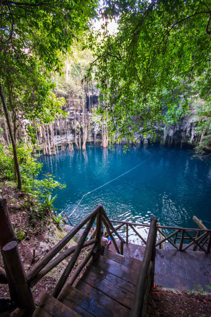 cenote Yokdzonot 