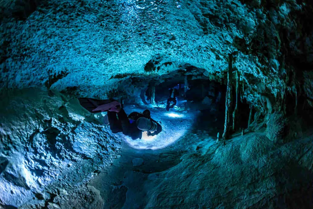 Dos Ojos cenote : mon guide 2025