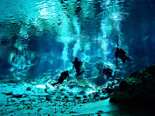 plongée cenote dos ojos