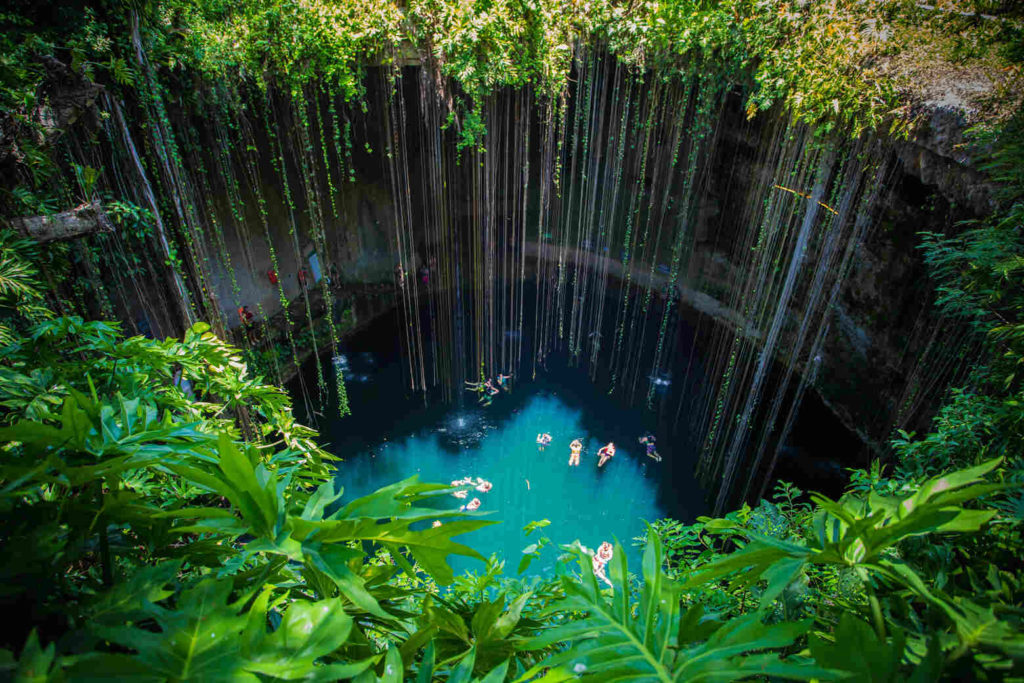 Cenote Ik Kil 