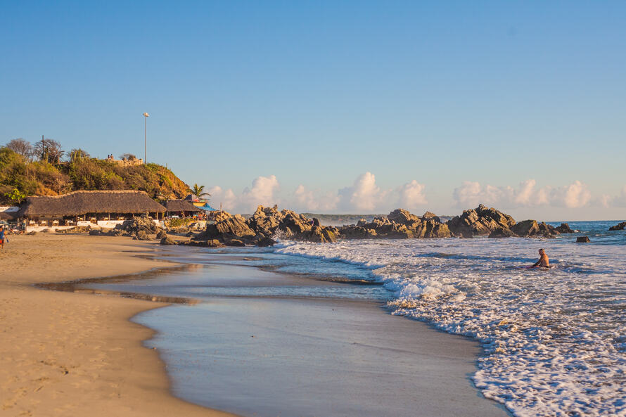 plage puerto escondido