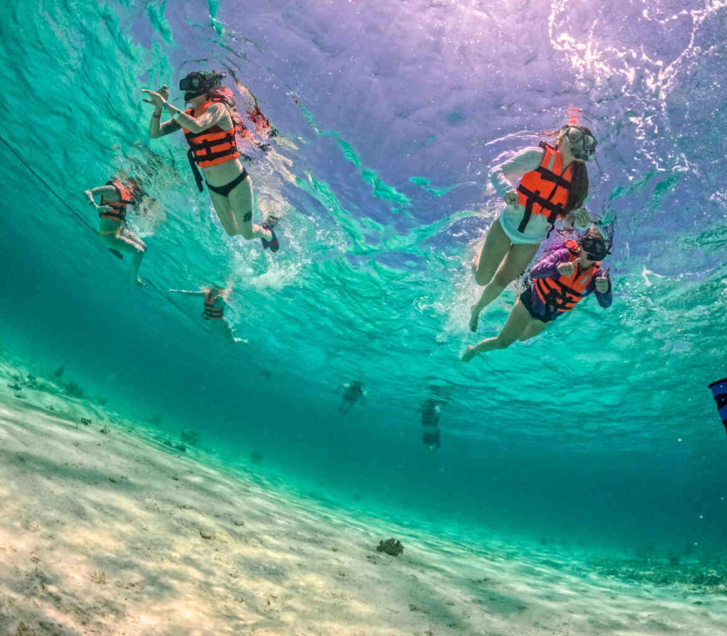 snorkeling akumal