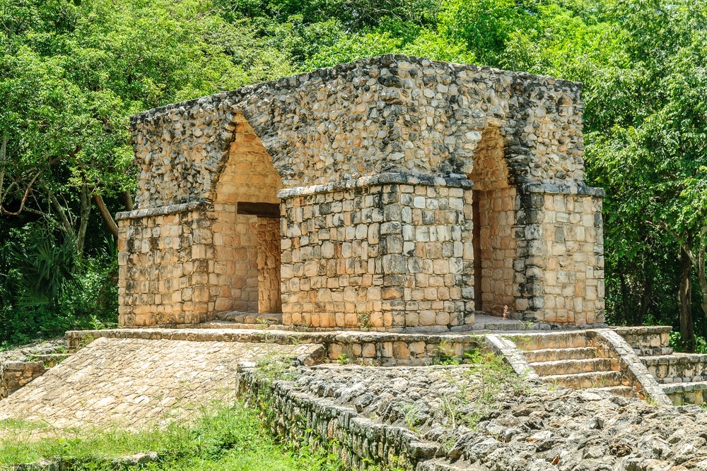 L'Arche Maya