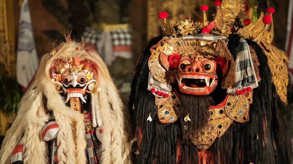 Visiter Ubud à Bali – Que faire ? Quoi voir ? en 2025 - Danse traditionnelle