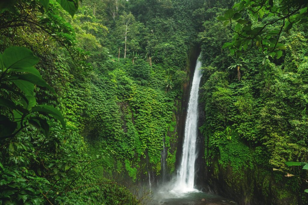 Cascade de Munduk