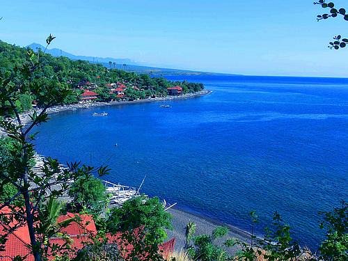 Snorkeling Amed : À la Rencontre des Tortues et des Épaves 