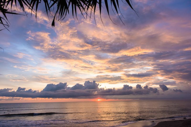 Plage Canggu, Batu Bolong