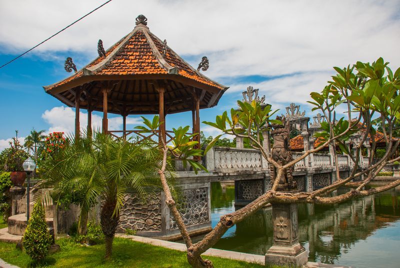 Taman Ujung Water Palace