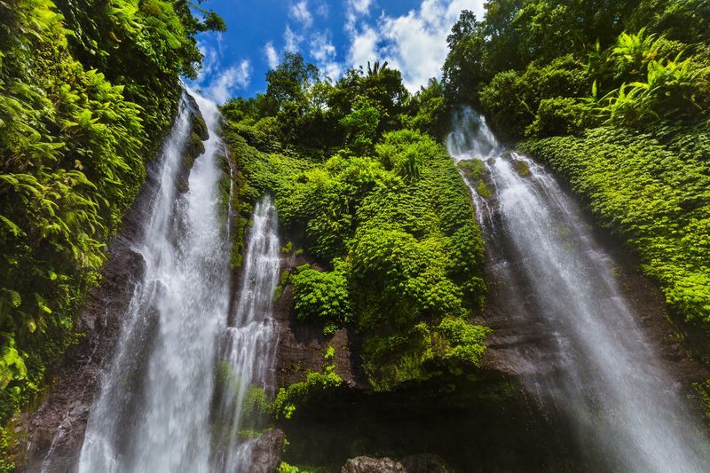 Cascade de Sekumpul