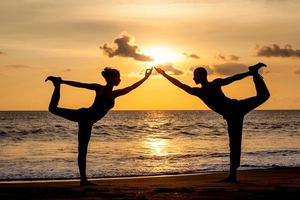 Séance de yoga à la plage de Canggu