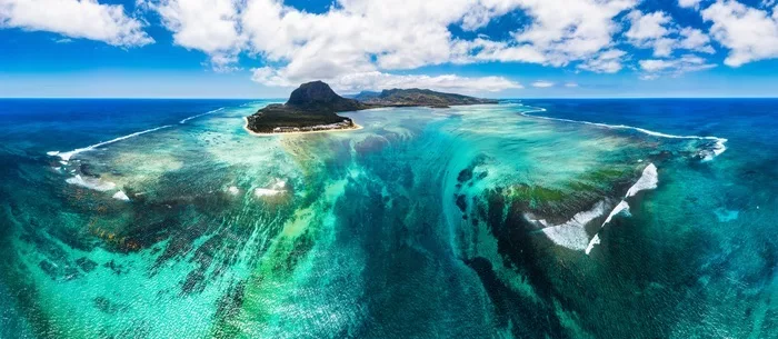 Cascade sous-marine de l’île Maurice