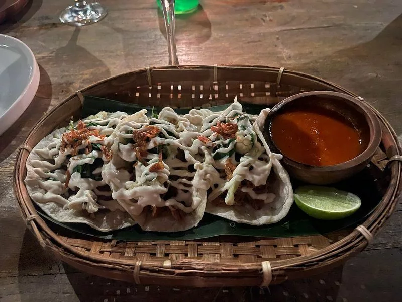Pituq Waroeng (Gili T)