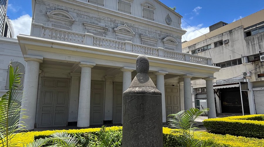 Le théâtre de Port Louis