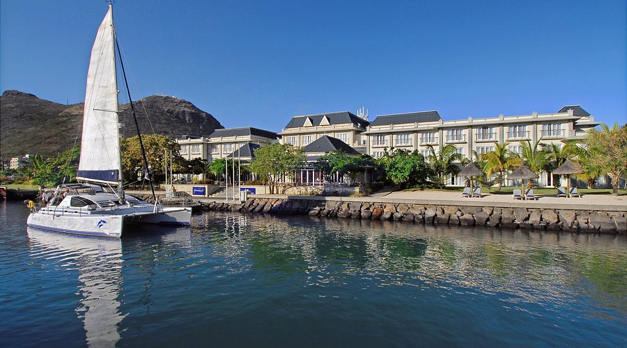 Le Suffren Hotel & Marina