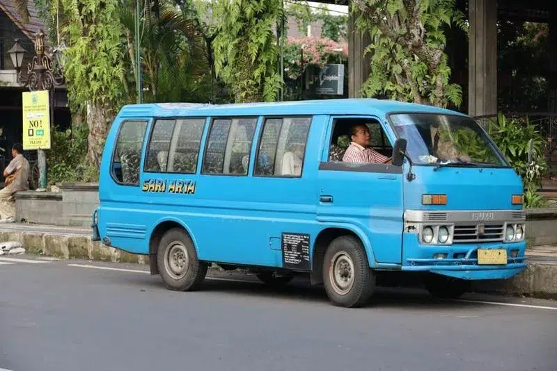 Bemos à Bali