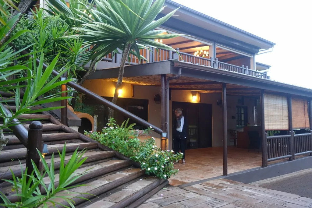 7 Cascades Restaurant & Lodges