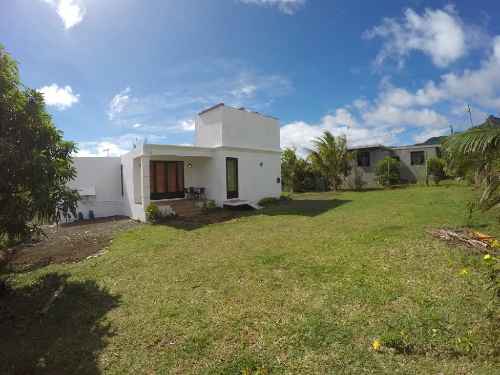 Chamarel Mirador Studio