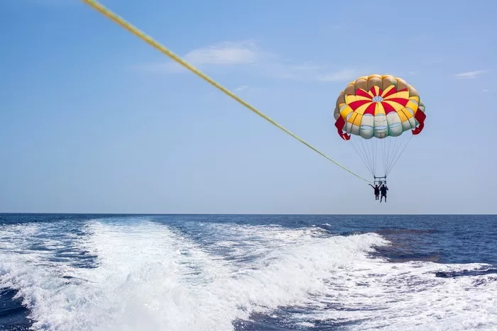 Parachute ascensionnel 